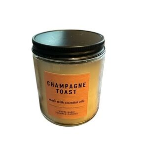 White Barn Bath & Bodywork's Champagne Toast Scented Candle - NEW